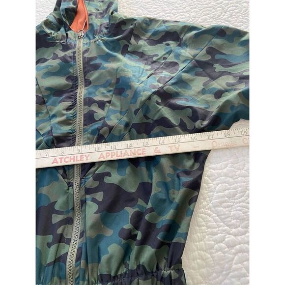 9 to 5 Fit Short Memory Camo Olive Hooded Romper Long Sleeve Size S Activewear​ - Picture 10 of 14